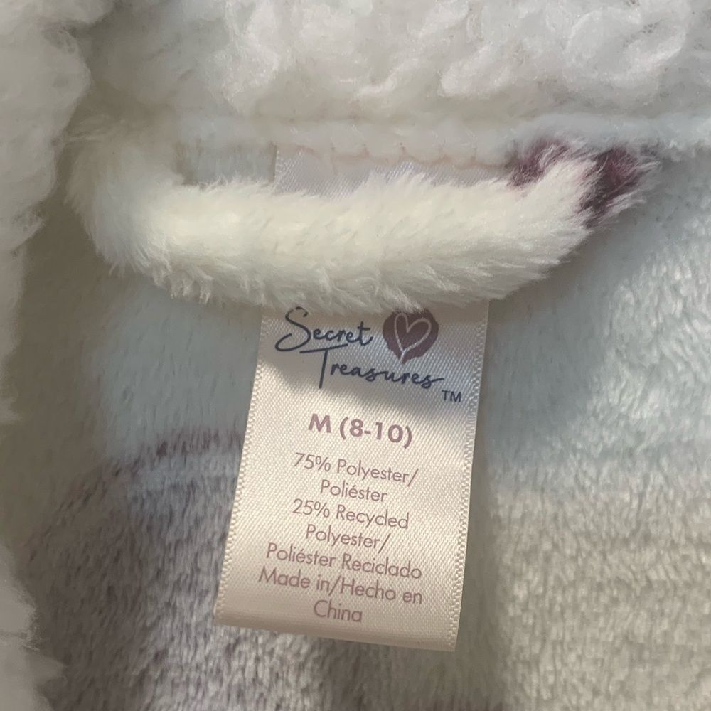 New Secret Treasures Hearts Winter White Superminky Sleep Robe - Medium - Picture 9 of 10